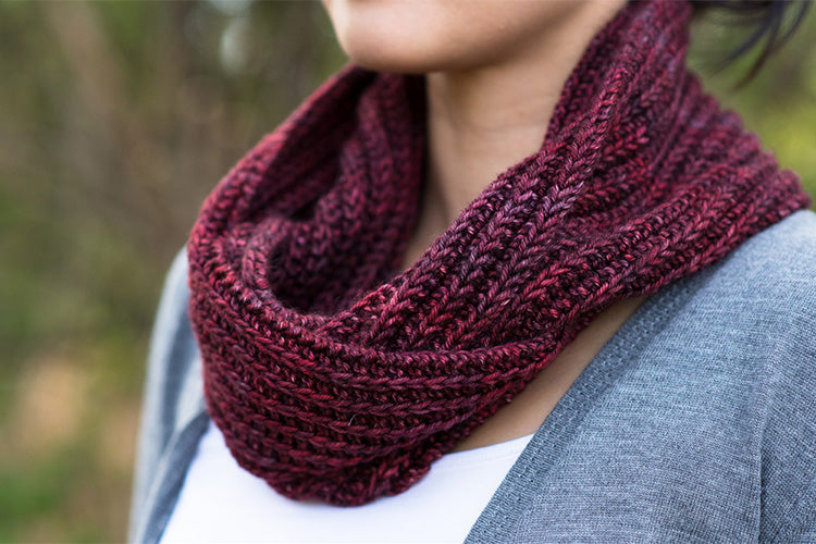 SweetGeorgia Pattern - Barbara Cowl