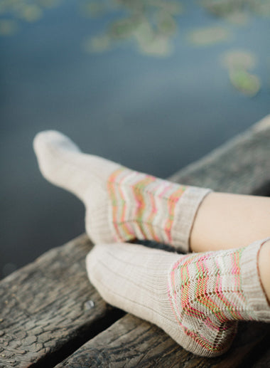 SweetGeorgia Pattern - Petal Socks