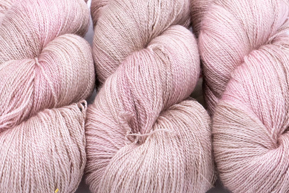 Fyberspates Gleem Lace Yarn