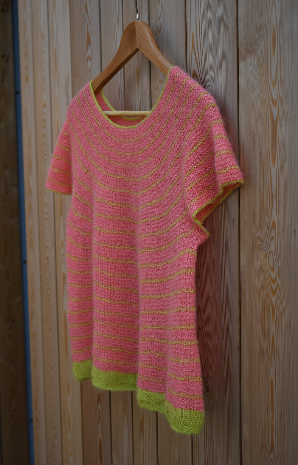 Fyberspates Pattern - Antumbra by Jeni Hewlett
