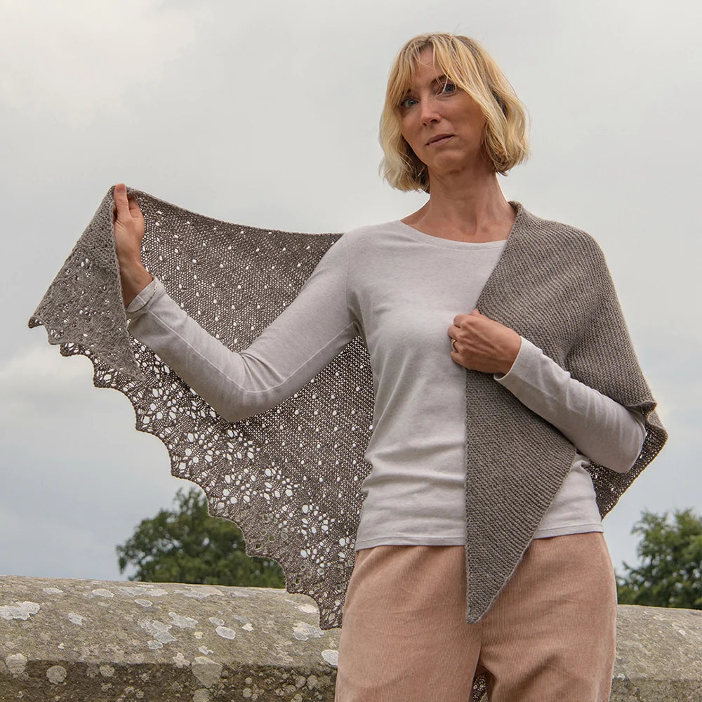 Astris Shawl Pattern