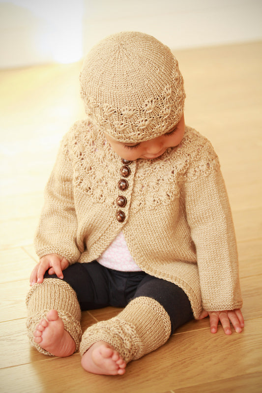 Fyberspates Pattern - Corlyna Hat and Legwarmers