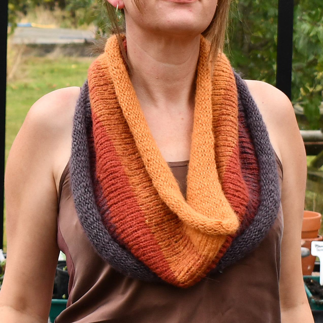Fyberspates Pattern - Fire Acer Cowl
