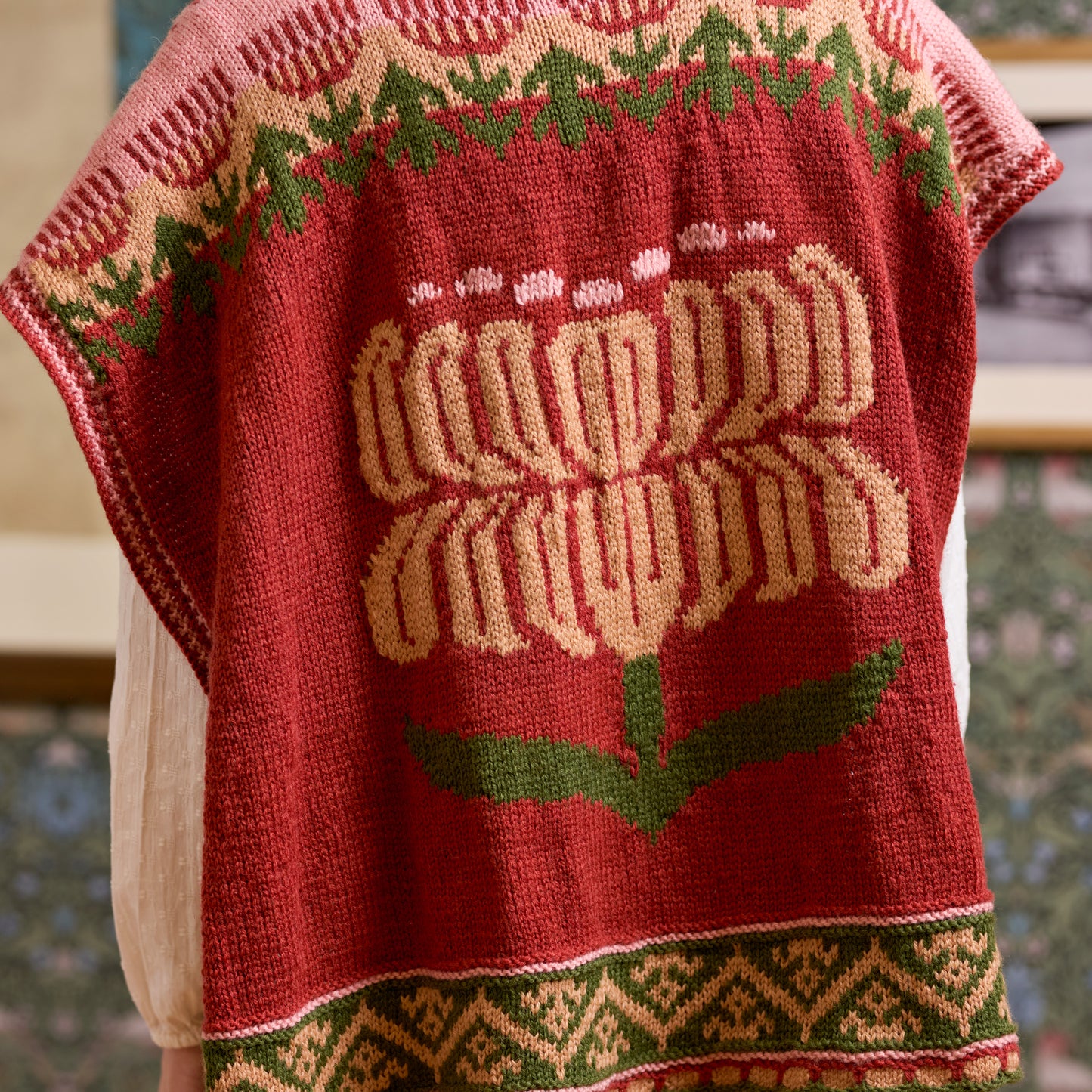 Chrysanthemum Knitted Shawl Pattern