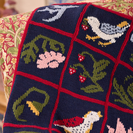 West Yorkshire Spinners Pattern - Strawberry Thief Blanket