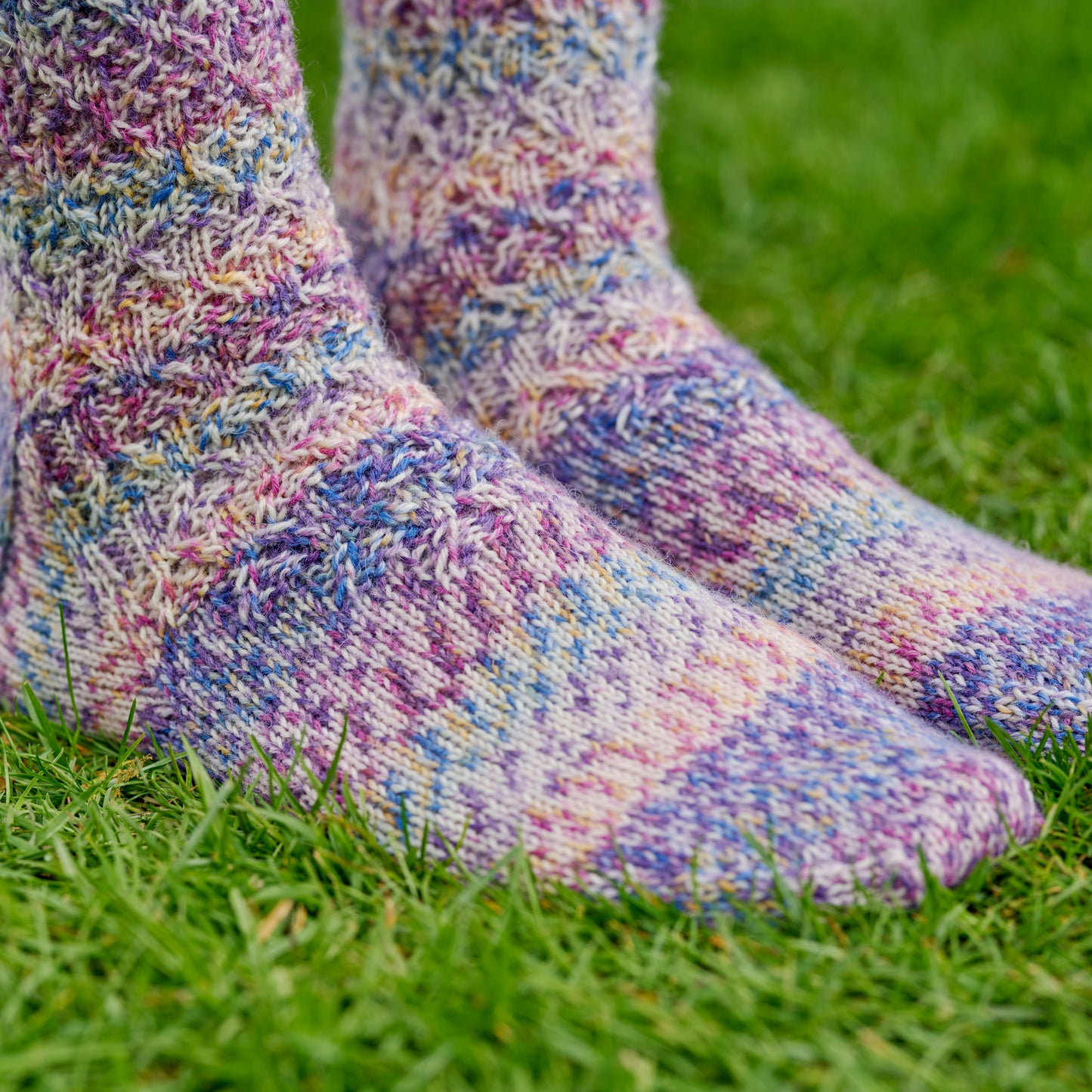 West Yorkshire Spinners Pattern - Flutter Socks