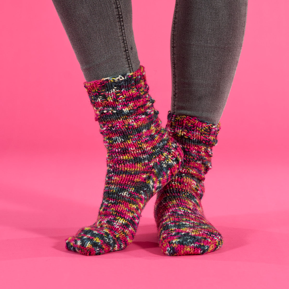 West Yorkshire Spinners Pattern - Sound Waves Socks